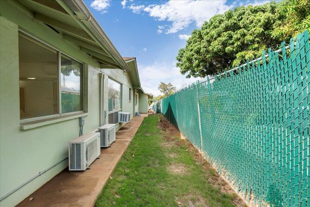 275 Kenolio Rd, Kihei, HI 96753