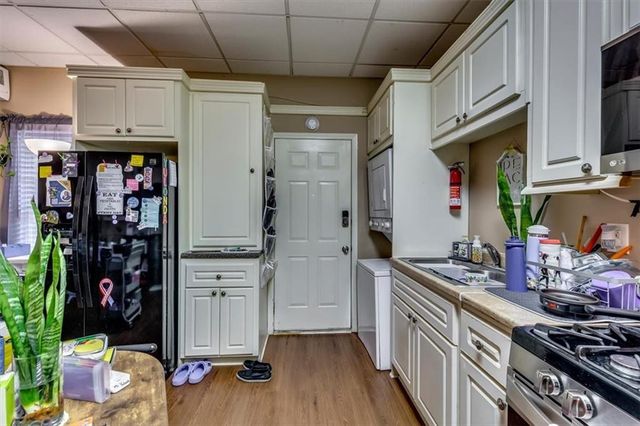 6963 Whispering Oaks Court, Stone Mountain, GA 30087