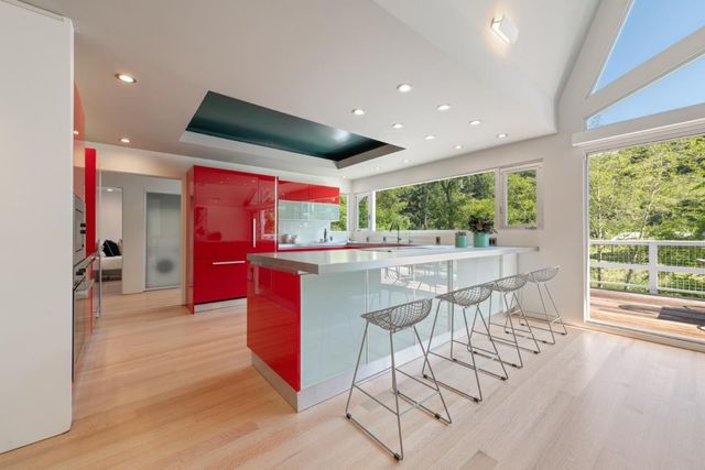 2570 Purisima Creek Road, Half Moon Bay, CA 94019