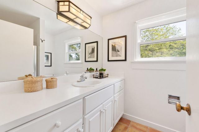 2570 Purisima Creek Road, Half Moon Bay, CA 94019