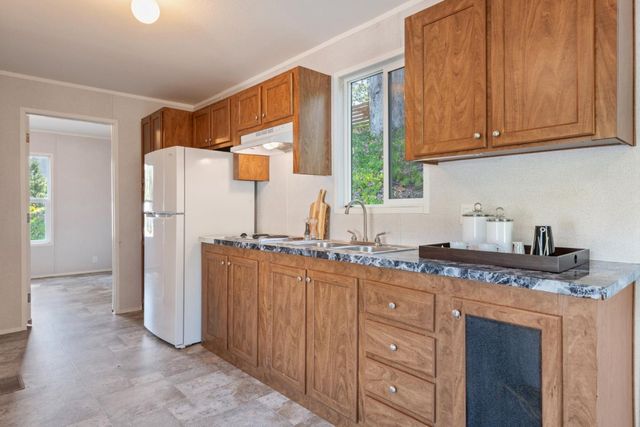 2570 Purisima Creek Road, Half Moon Bay, CA 94019