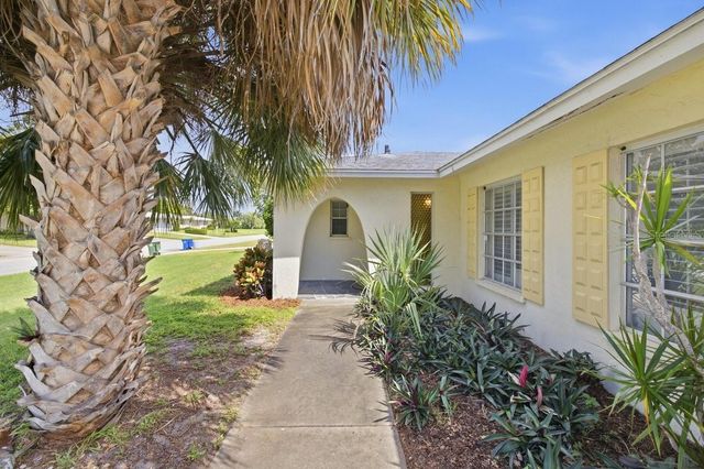 7201 11TH AVENUE W, Bradenton, FL 34209