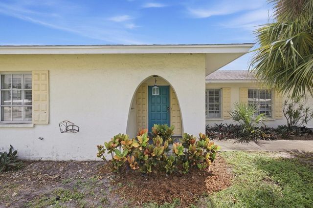 7201 11TH AVENUE W, Bradenton, FL 34209