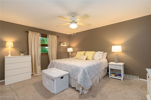 9124 Meadow Lane, Brecksville, OH 44141