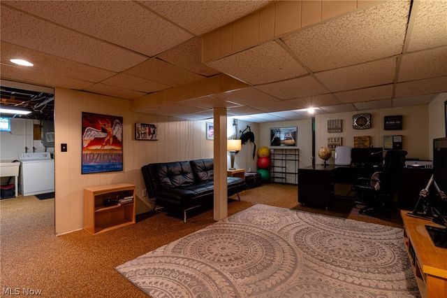 9124 Meadow Lane, Brecksville, OH 44141