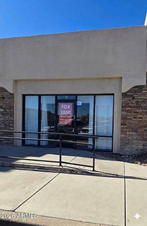 16747 E PARKVIEW Avenue 7, Fountain Hills, AZ 85268 — exterior