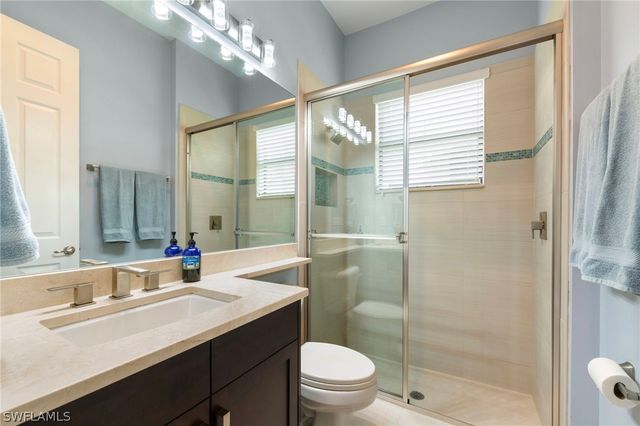 3606 Santaren CT, Naples, FL 34119