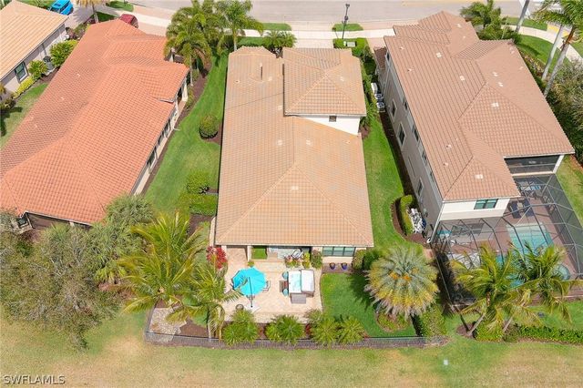 3606 Santaren CT, Naples, FL 34119