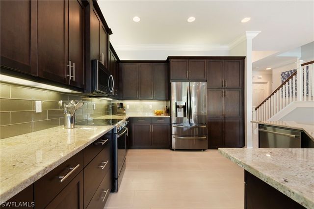 3606 Santaren CT, Naples, FL 34119