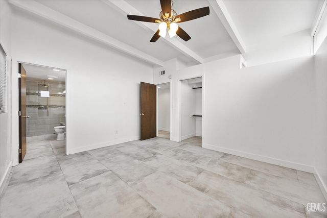 1815 Ridgewood Drive, Bakersfield, CA 93306