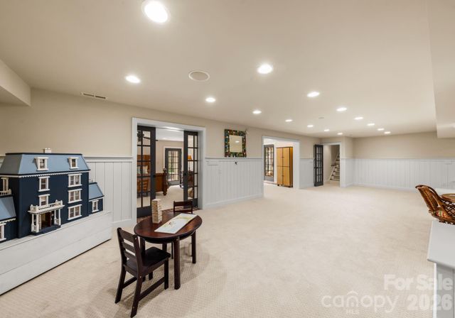 7024 Riesman Lane, Charlotte, NC 28210