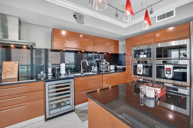 101 S Fort Lauderdale Beach Boulevard 905, Fort Lauderdale, FL 33316