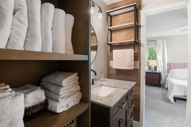 656 LAKE DEXTER CIRCLE, Winter Haven, FL 33884