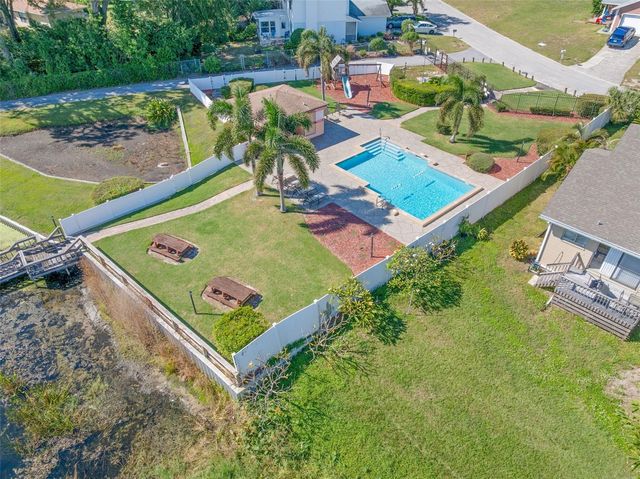 656 LAKE DEXTER CIRCLE, Winter Haven, FL 33884