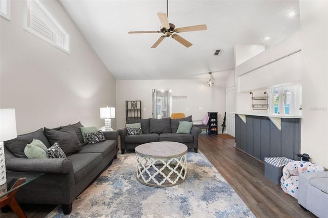 656 LAKE DEXTER CIRCLE, Winter Haven, FL 33884