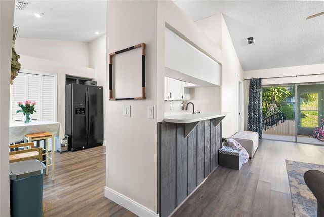 656 LAKE DEXTER CIRCLE, Winter Haven, FL 33884