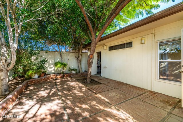 6830 N 29TH Lane 15, Phoenix, AZ 85017