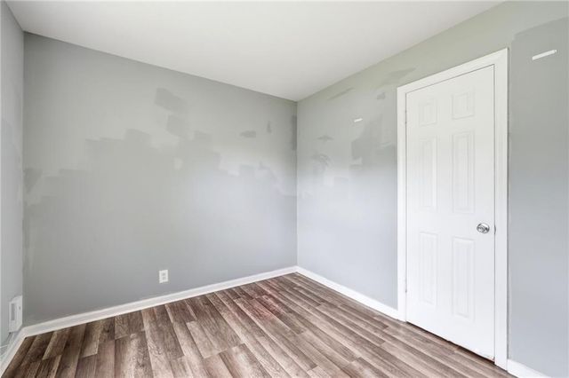 10013 Bellaire Avenue, Kansas City, MO 64134