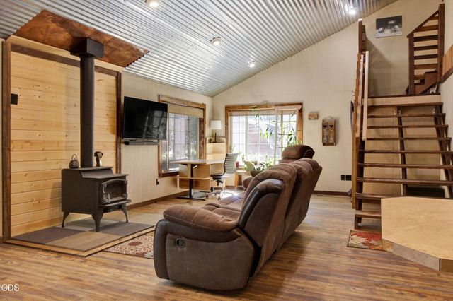 15408 Ponderosa Loop, La Pine, OR 97739