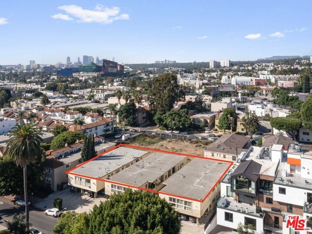 1005 N Croft Avenue, Los Angeles, CA 90069
