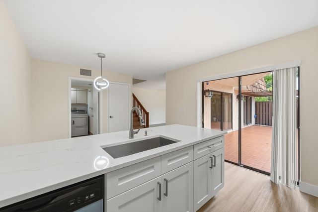 8337 N Coral Circle, North Lauderdale, FL 33068