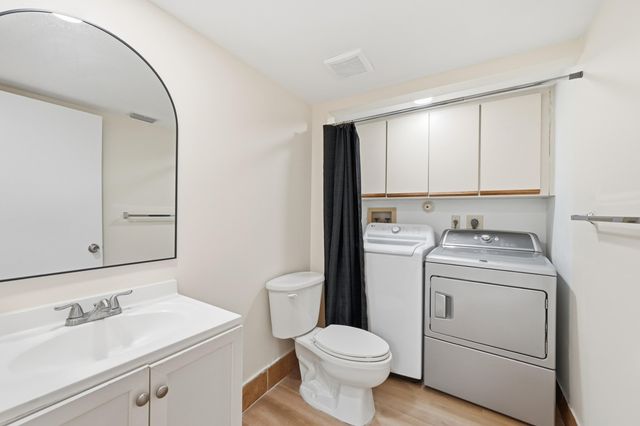 8337 N Coral Circle, North Lauderdale, FL 33068