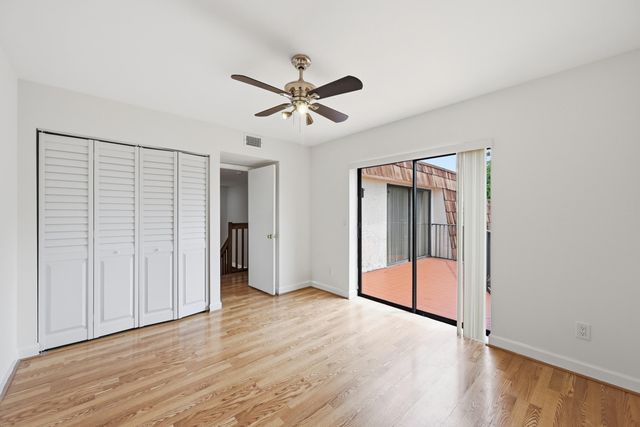 8337 N Coral Circle, North Lauderdale, FL 33068