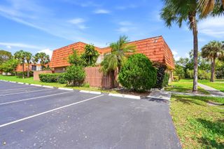 8337 N Coral Circle, North Lauderdale, FL 33068