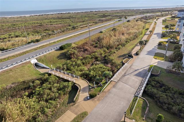 26007 Bay Breeze Drive, Galveston, TX 77554