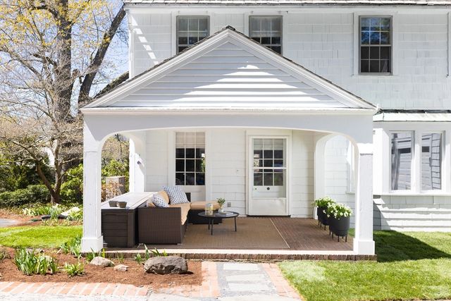 216 Waverley Ave, Newton, MA 02468