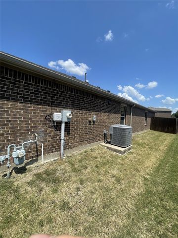 1610 Sorghum Drive, Princeton, TX 75407