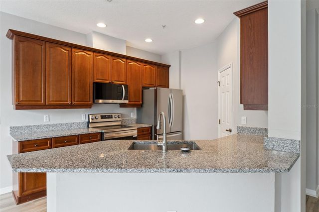 512 PINEBRANCH CIRCLE, Winter Springs, FL 32708