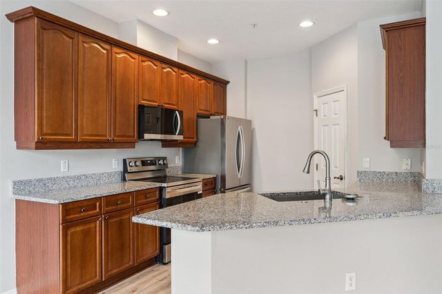 512 PINEBRANCH CIRCLE, Winter Springs, FL 32708