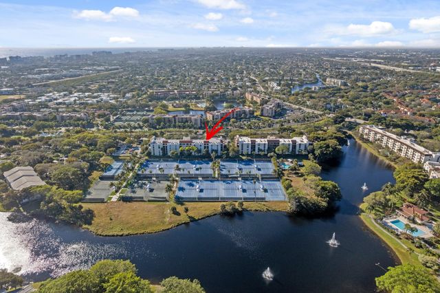 825 Egret Circle 504, Delray Beach, FL 33444