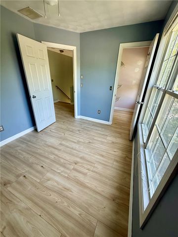 125 Goldenrod Drive, Middletown, RI 02842