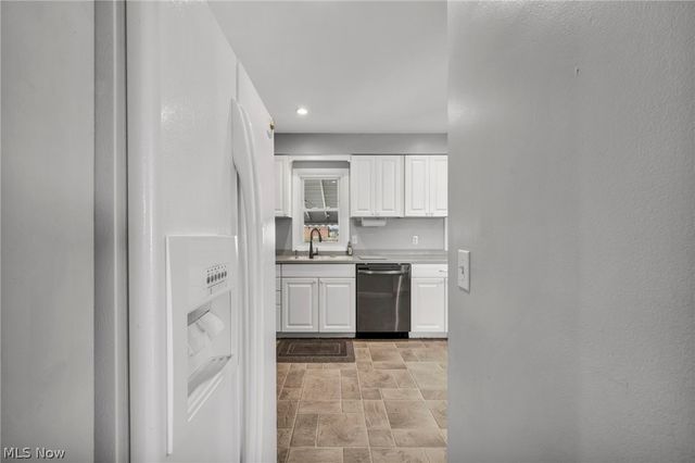 9850 Boundary Lane, Parma, OH 44130