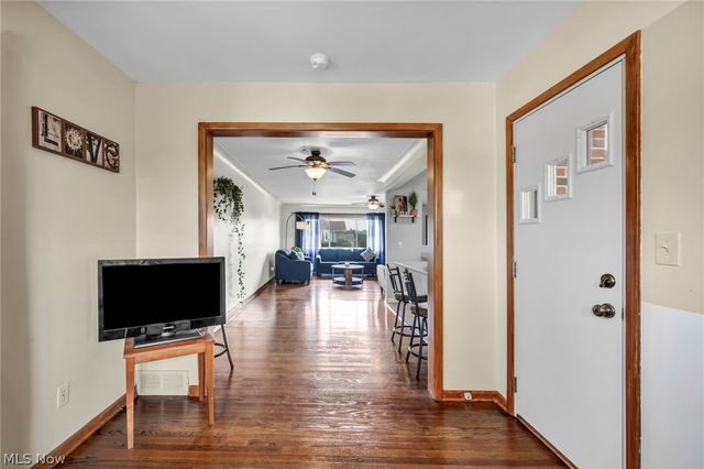 9850 Boundary Lane, Parma, OH 44130