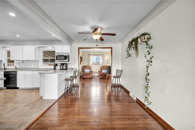 9850 Boundary Lane, Parma, OH 44130