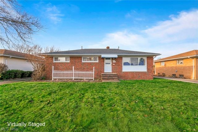 9850 Boundary Lane, Parma, OH 44130