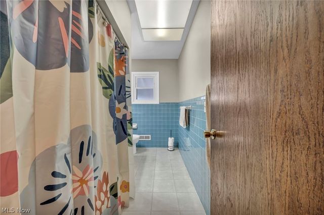 9850 Boundary Lane, Parma, OH 44130