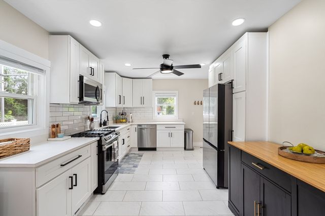 48-50 George Street, Mansfield, MA 02048