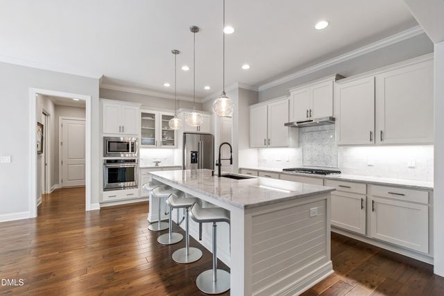 116 Crestview Road, Raleigh, NC 27609