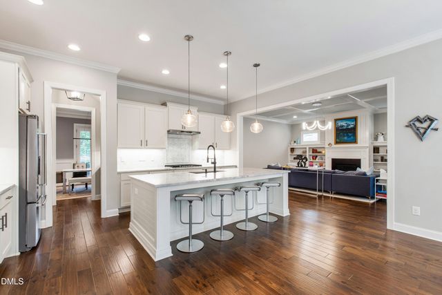 116 Crestview Road, Raleigh, NC 27609