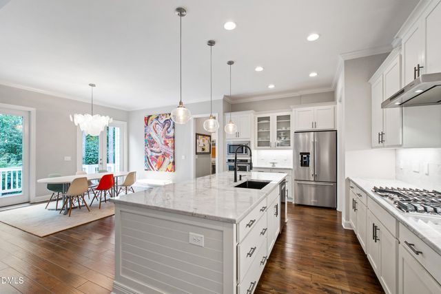 116 Crestview Road, Raleigh, NC 27609