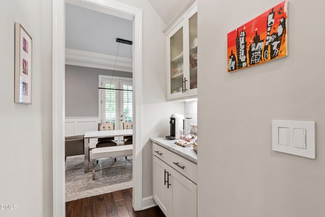 116 Crestview Road, Raleigh, NC 27609