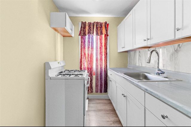 61 Stanwood Street, Providence, RI 02907