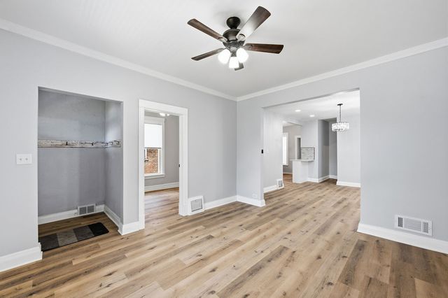 4714 W Maypole Avenue, Chicago, IL 60644