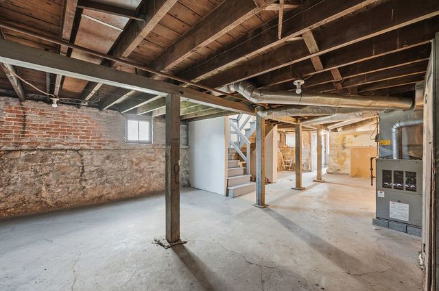 4714 W Maypole Avenue, Chicago, IL 60644