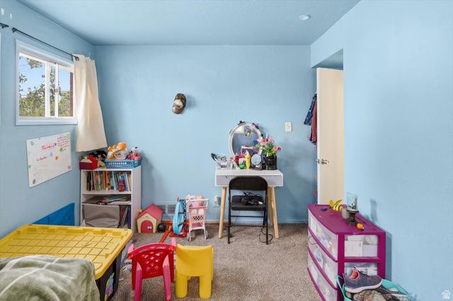 4404 S 375 E, Washington Terrace, UT 84405
