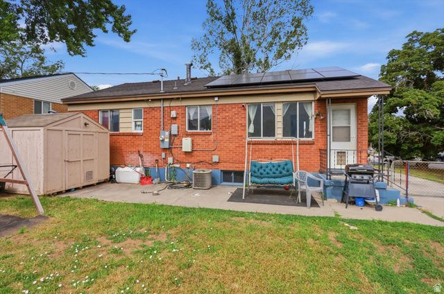 4404 S 375 E, Washington Terrace, UT 84405